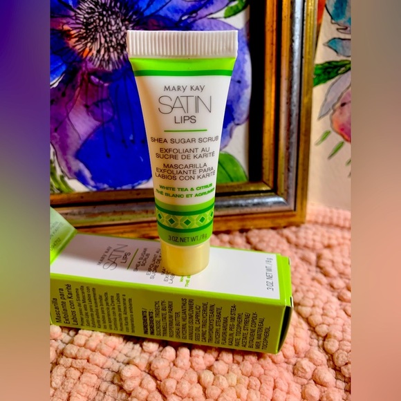 Mary Kay White Tea & Citrus Satin Lips® Shea Sugar Scrub - Picture 1 of 5